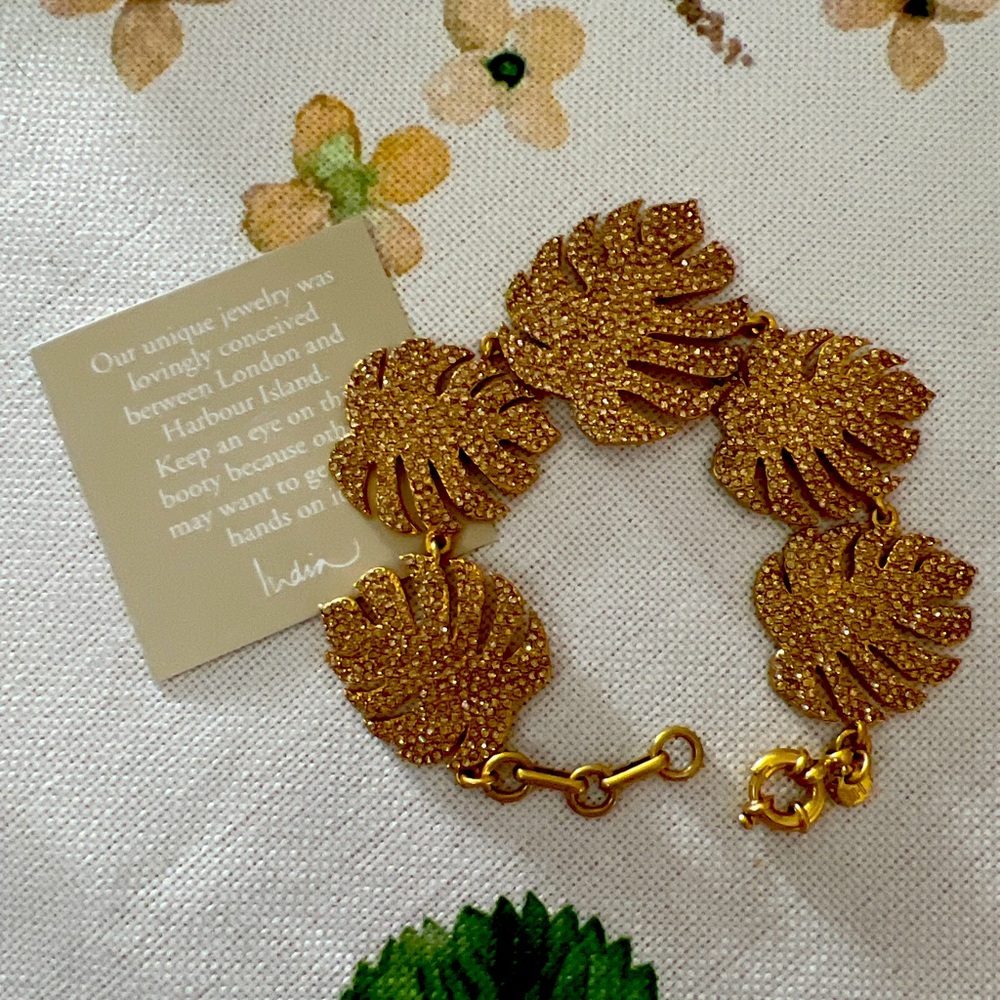 Hayden Gold Leaf Motif Bracelet